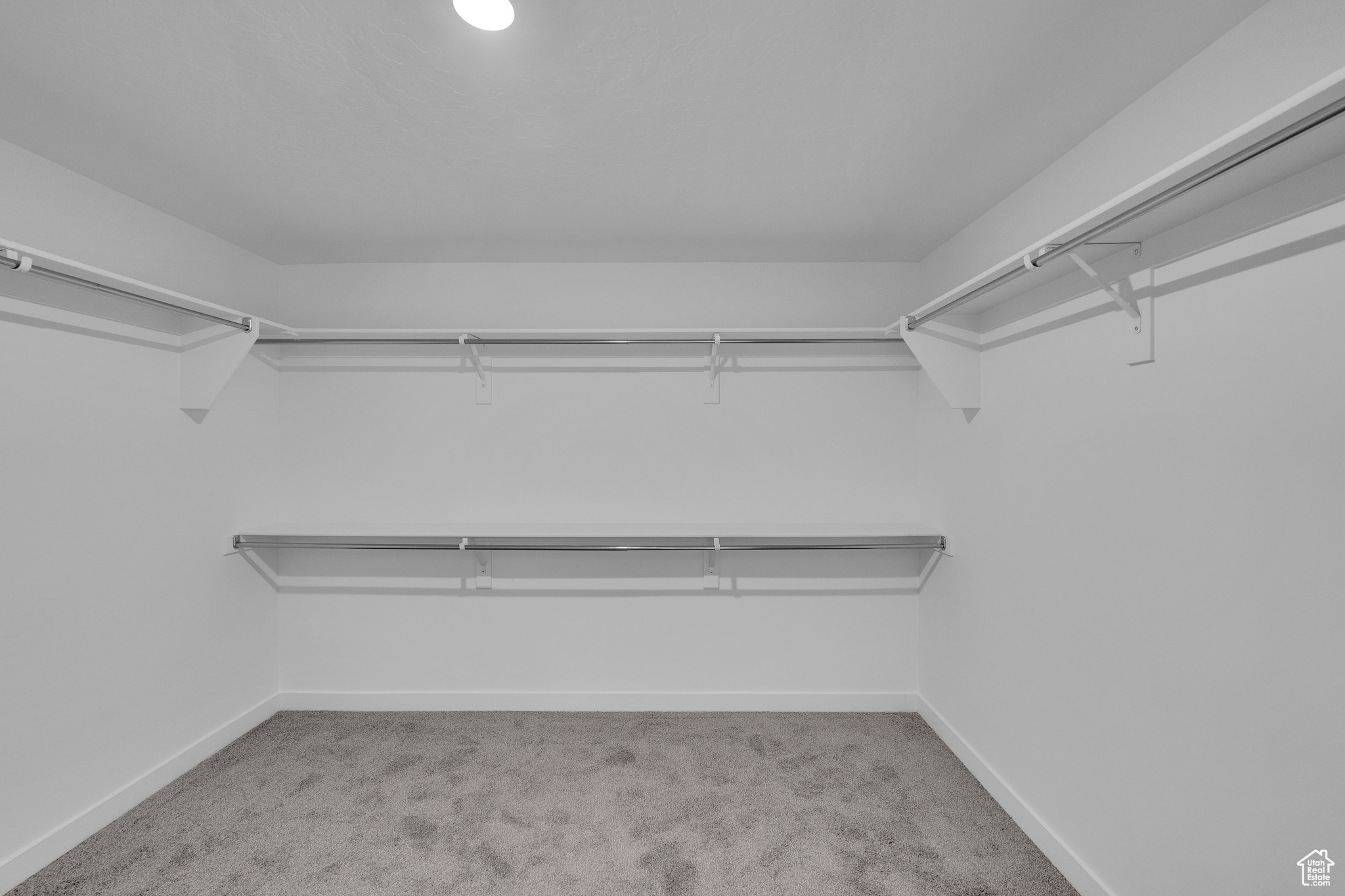 PONY EXPRESS ESTATES - Residential