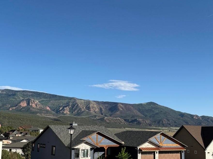 Beautiful mountain views in one of Cedar City's most sought-after areas!