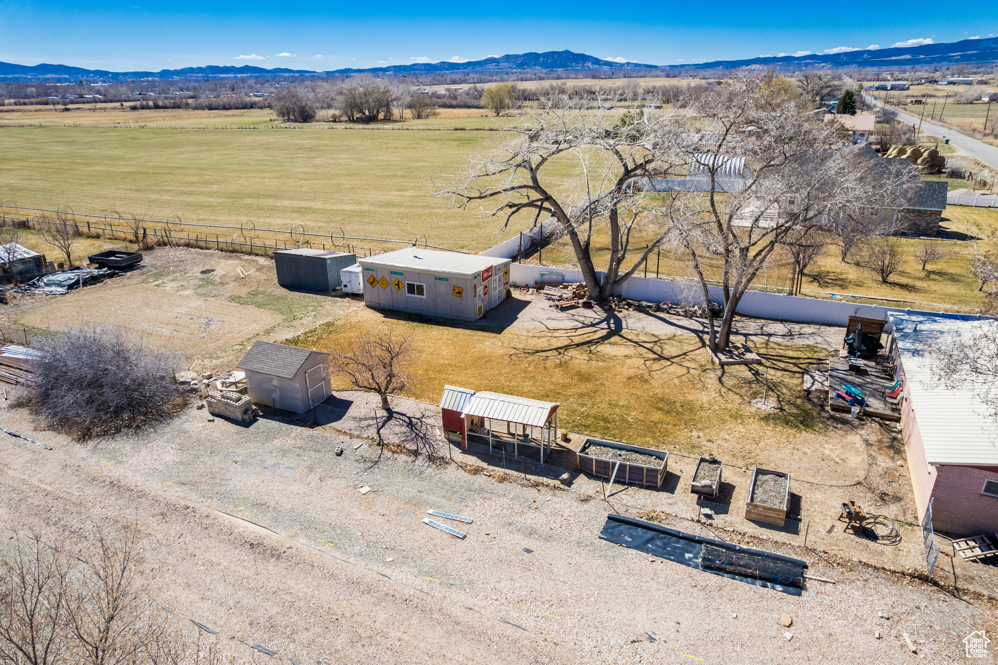 1912 E 1500, Vernal, Utah image 27