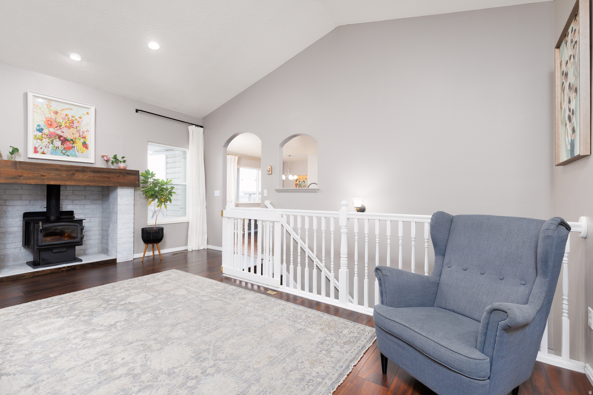 LANDMARK ESTATES - Residential