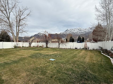 Tiny photo for 4533 W SPRING CIR, Cedar Hills, UT 84062 (MLS # 2125975)