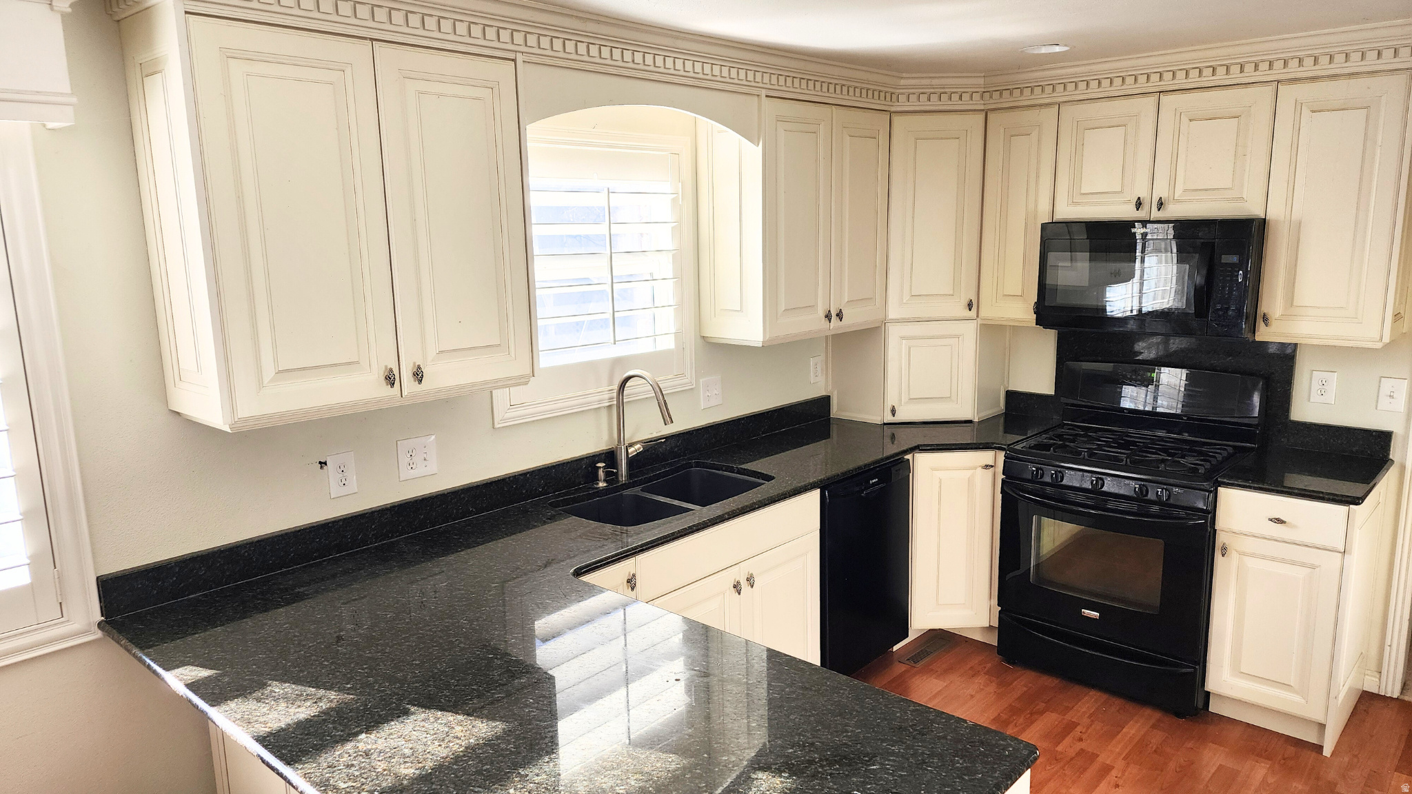 ELYSIAN FIELDS - Residential