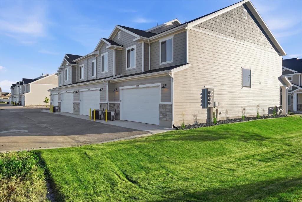 Photo of 2203 S 1090 W #83, Nibley, UT 84321 (MLS # 2168200)