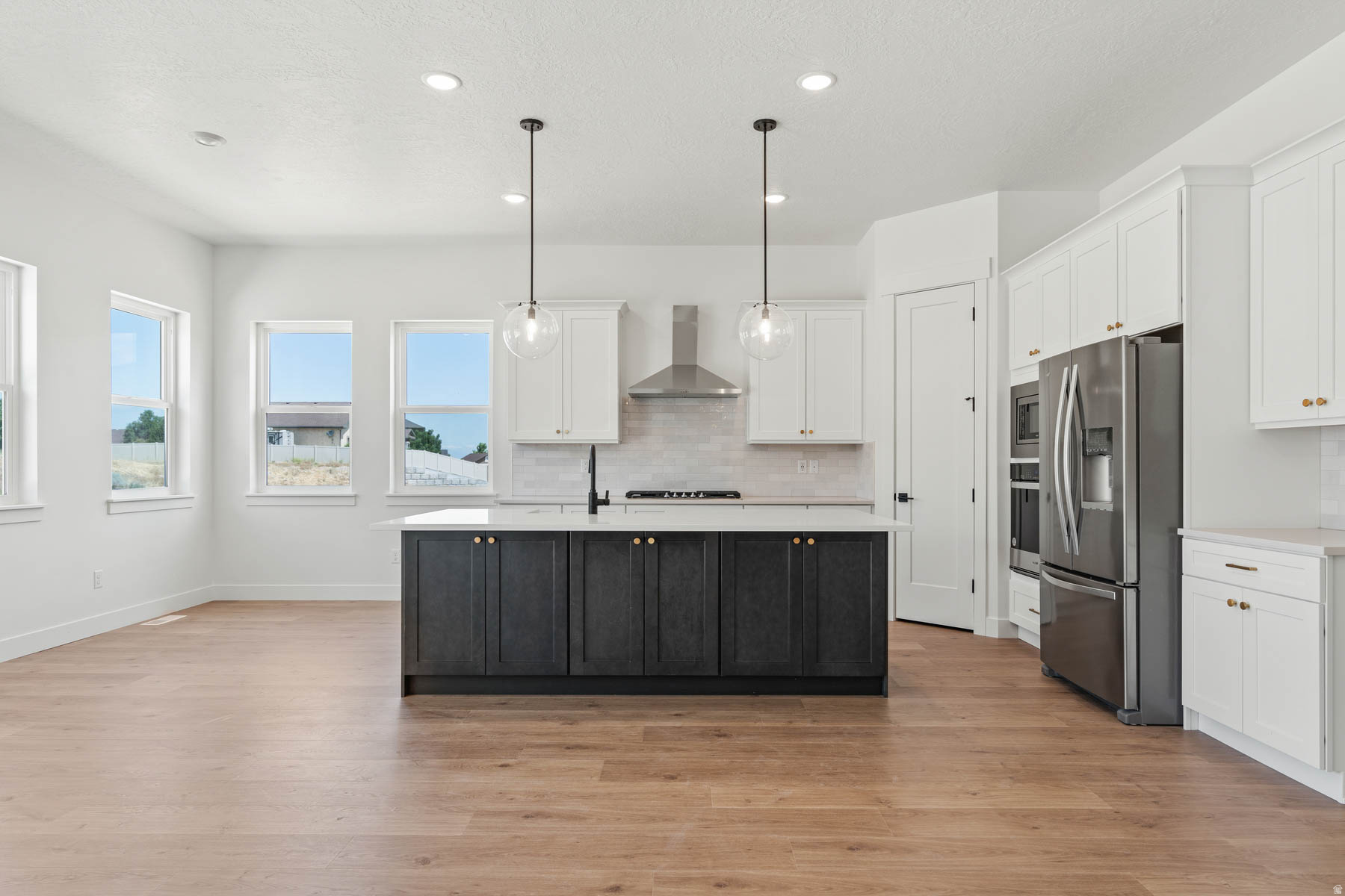 VISTAS AT SUMMIT RDG - Residential