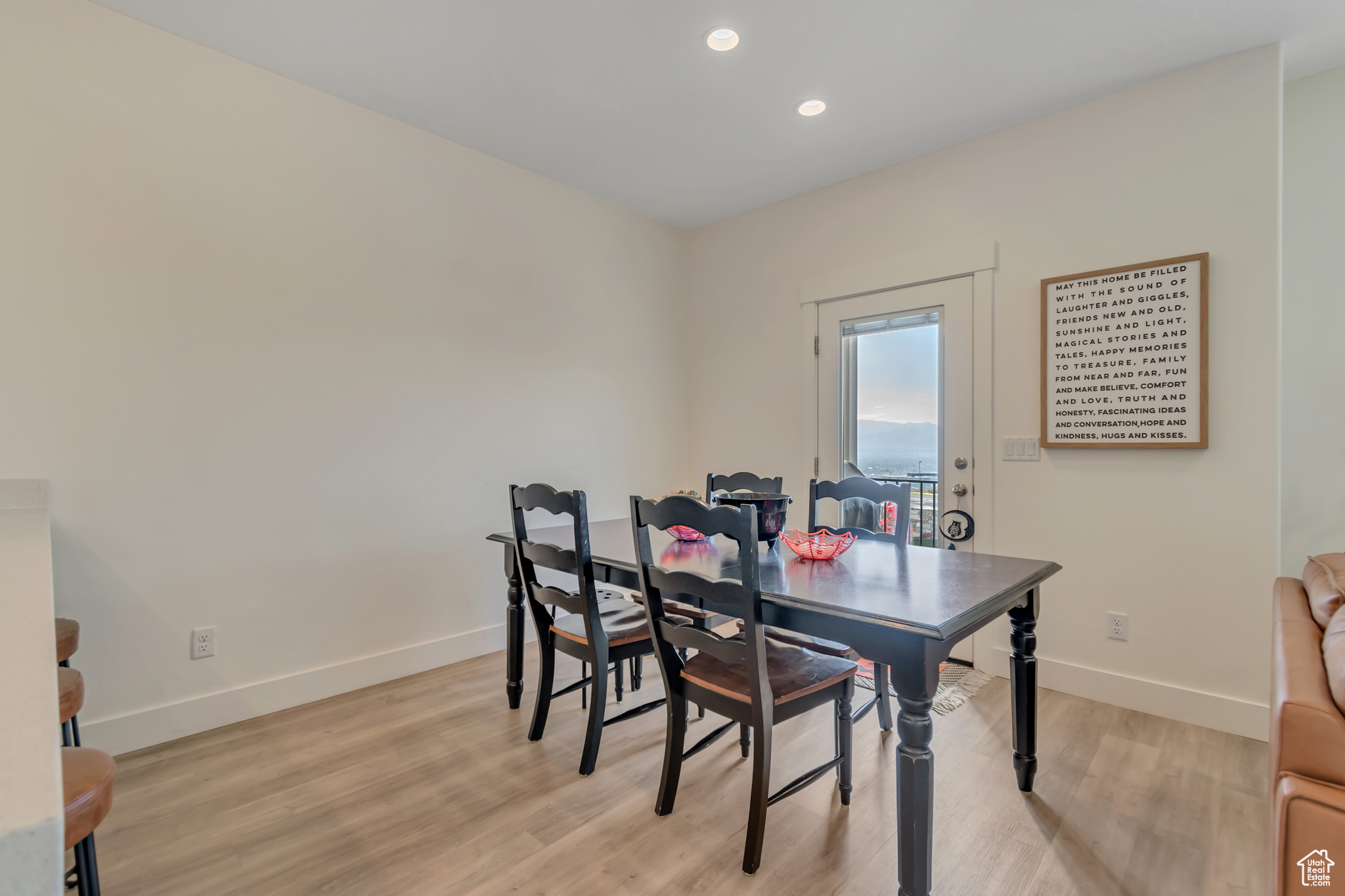 RIDGEVIEW - Residential