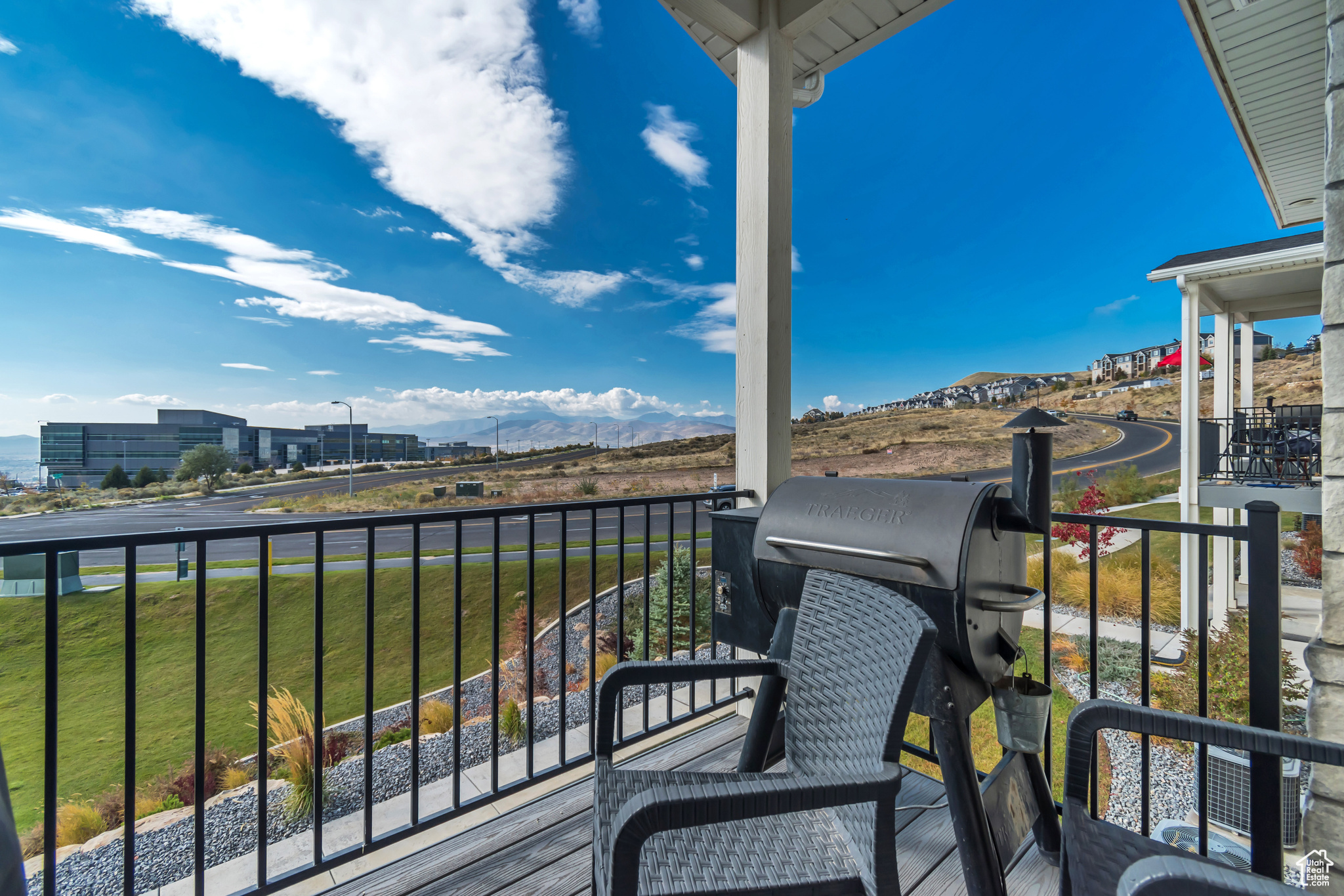 RIDGEVIEW - Residential