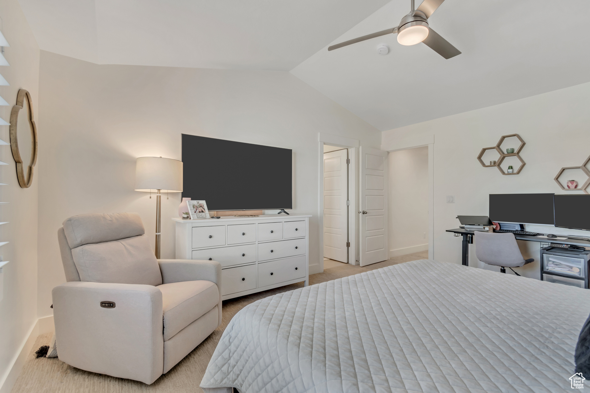 RIDGEVIEW - Residential