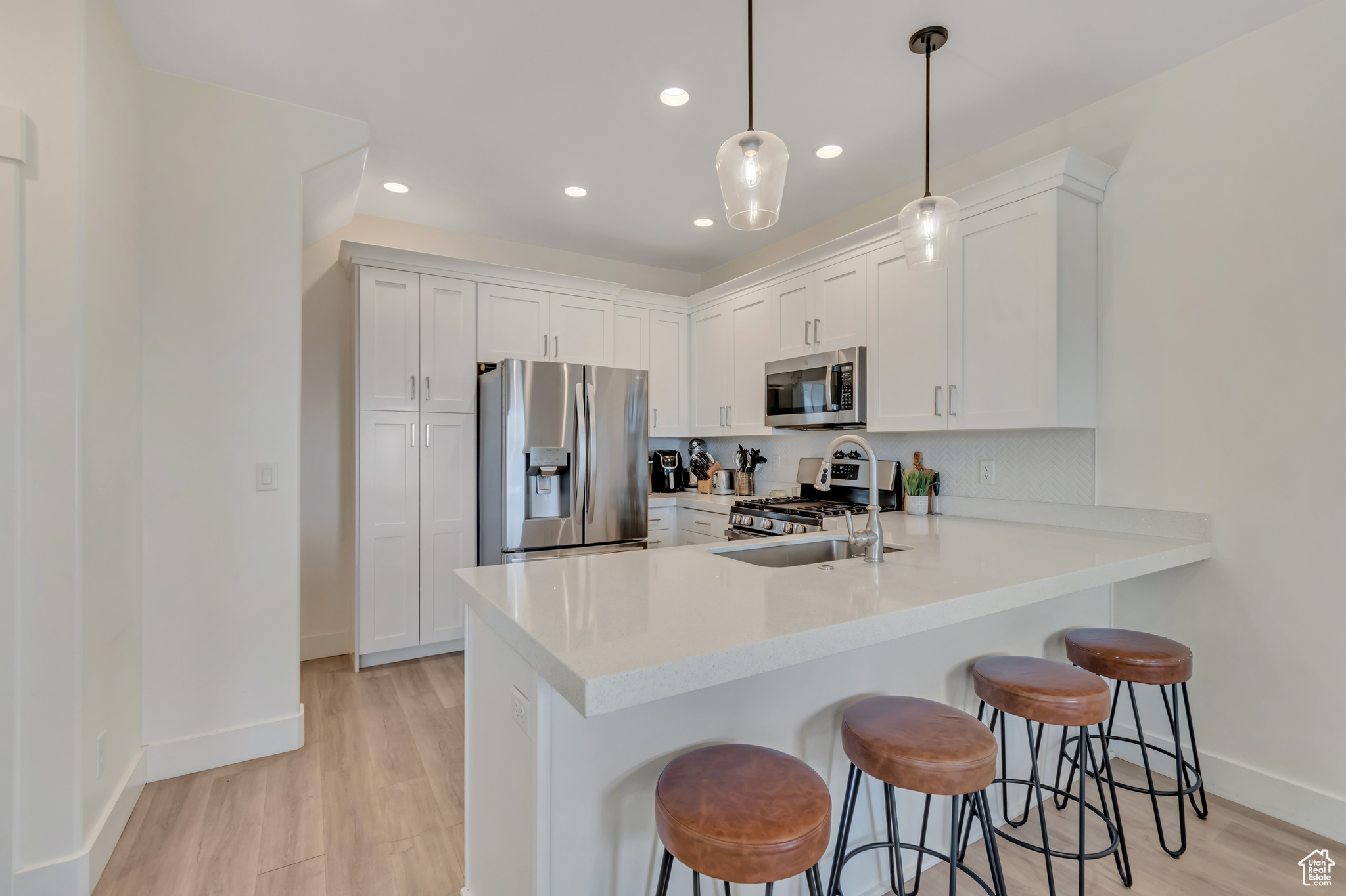 RIDGEVIEW - Residential