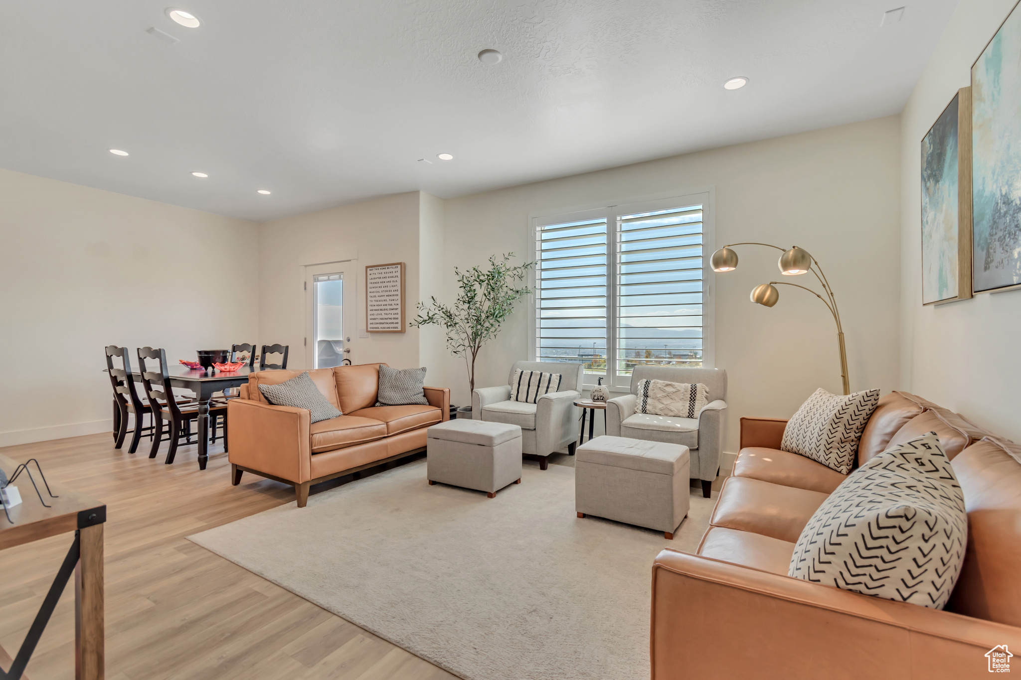 RIDGEVIEW - Residential