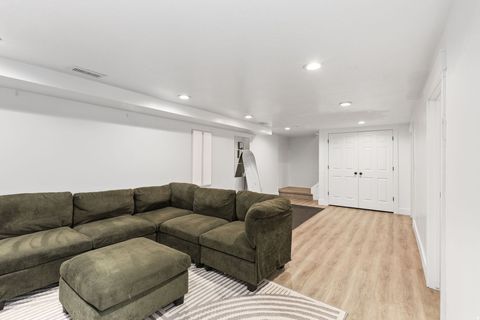 Tiny photo for 1893 W CASCADE DR, Provo, UT 84604 (MLS # 2125685)