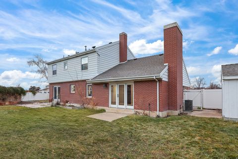 Tiny photo for 1893 W CASCADE DR, Provo, UT 84604 (MLS # 2125685)
