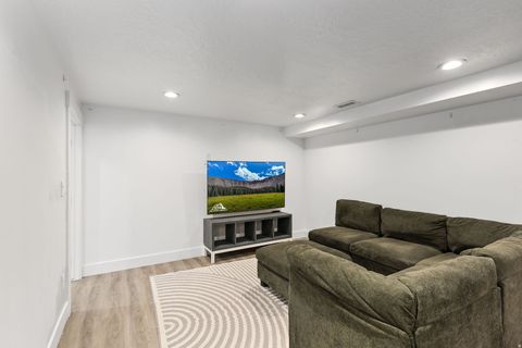 Tiny photo for 1893 W CASCADE DR, Provo, UT 84604 (MLS # 2125685)