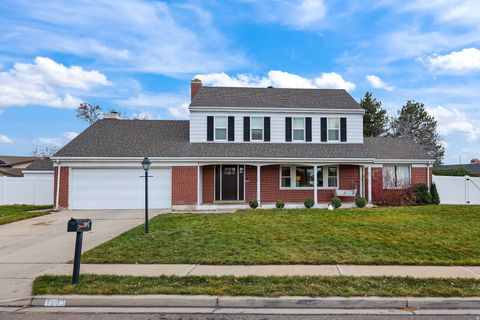 Photo of 1893 W CASCADE DR, Provo, UT 84604 (MLS # 2125685)