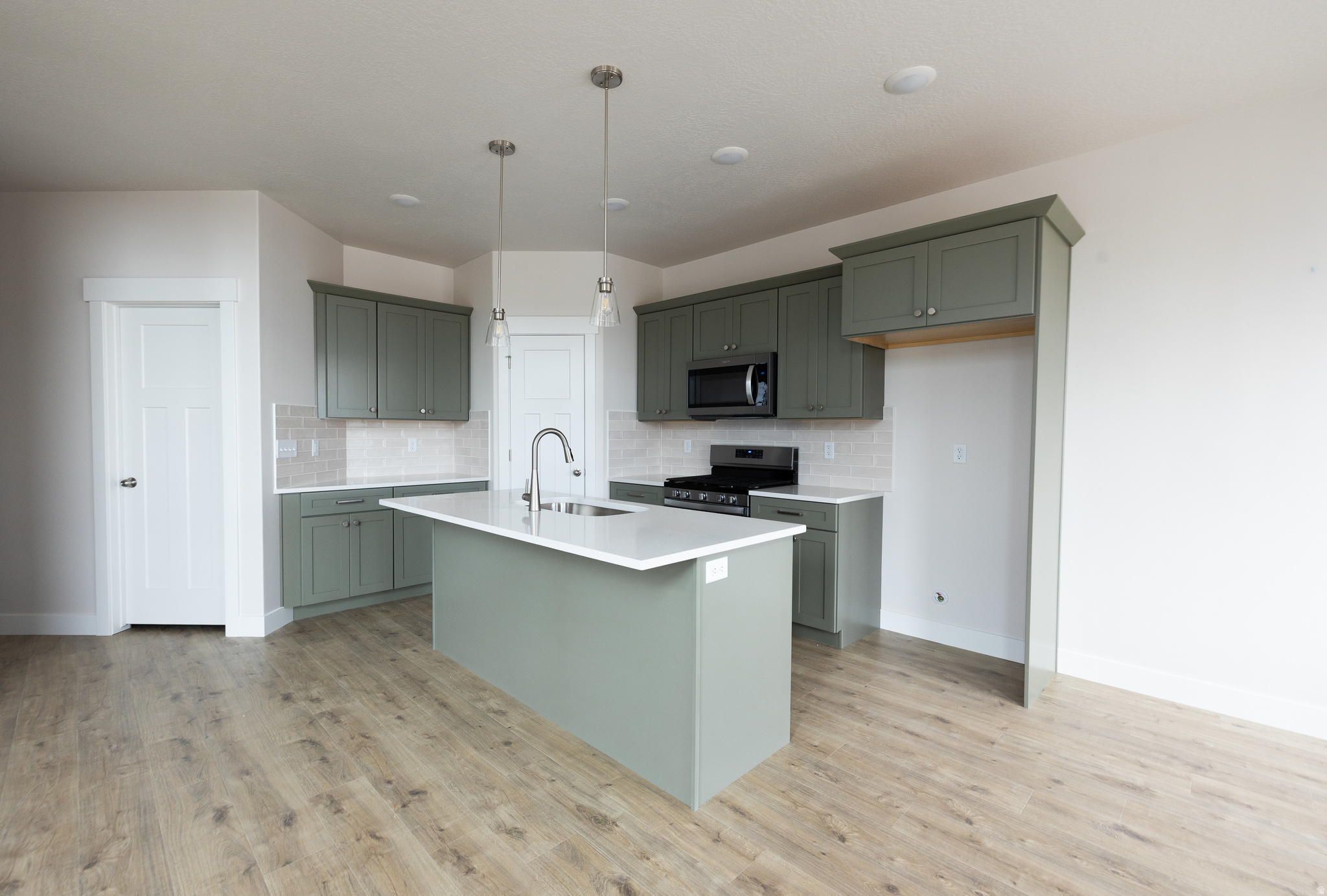 HIGHRIDGE - Residential