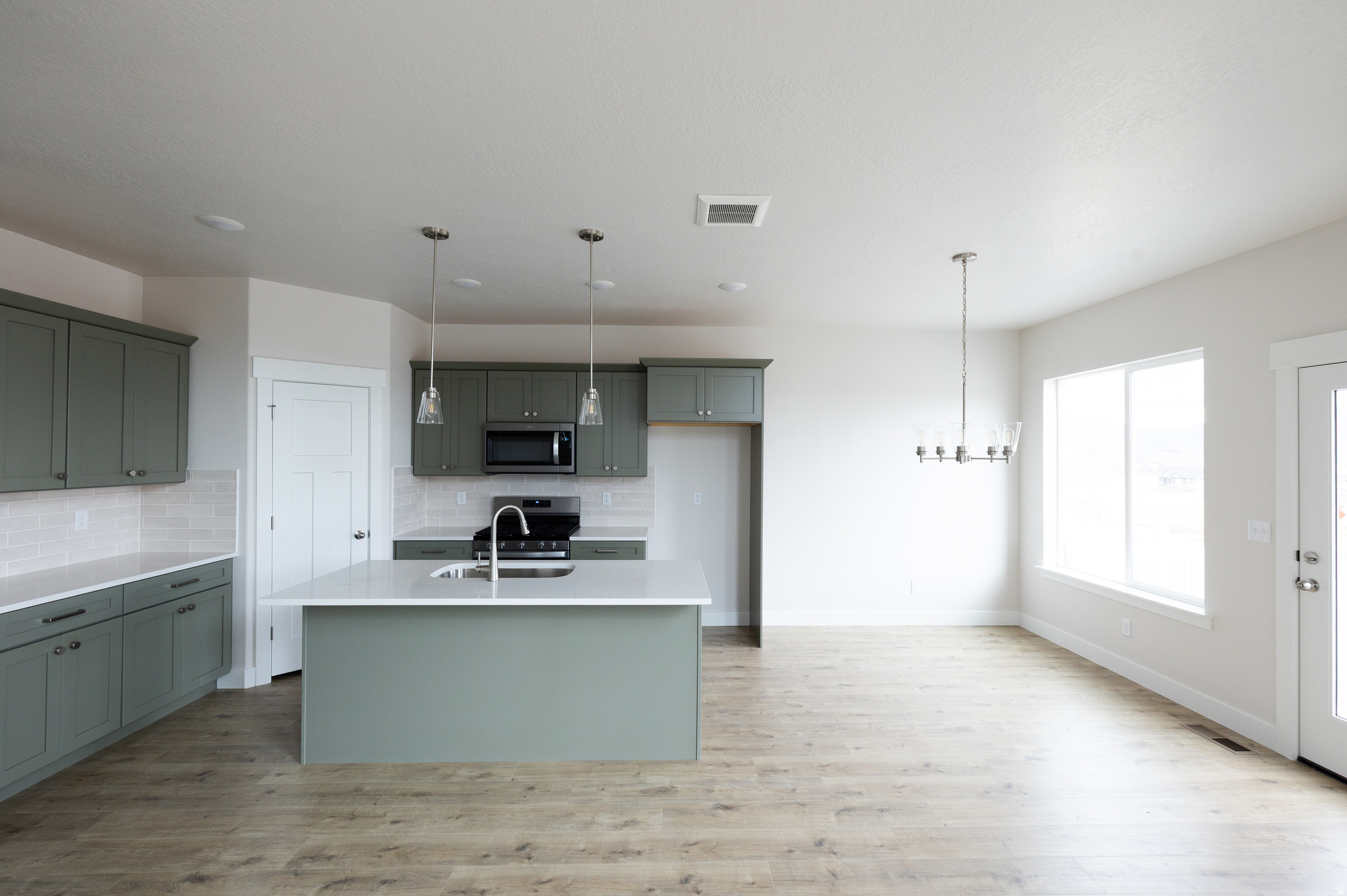 HIGHRIDGE - Residential