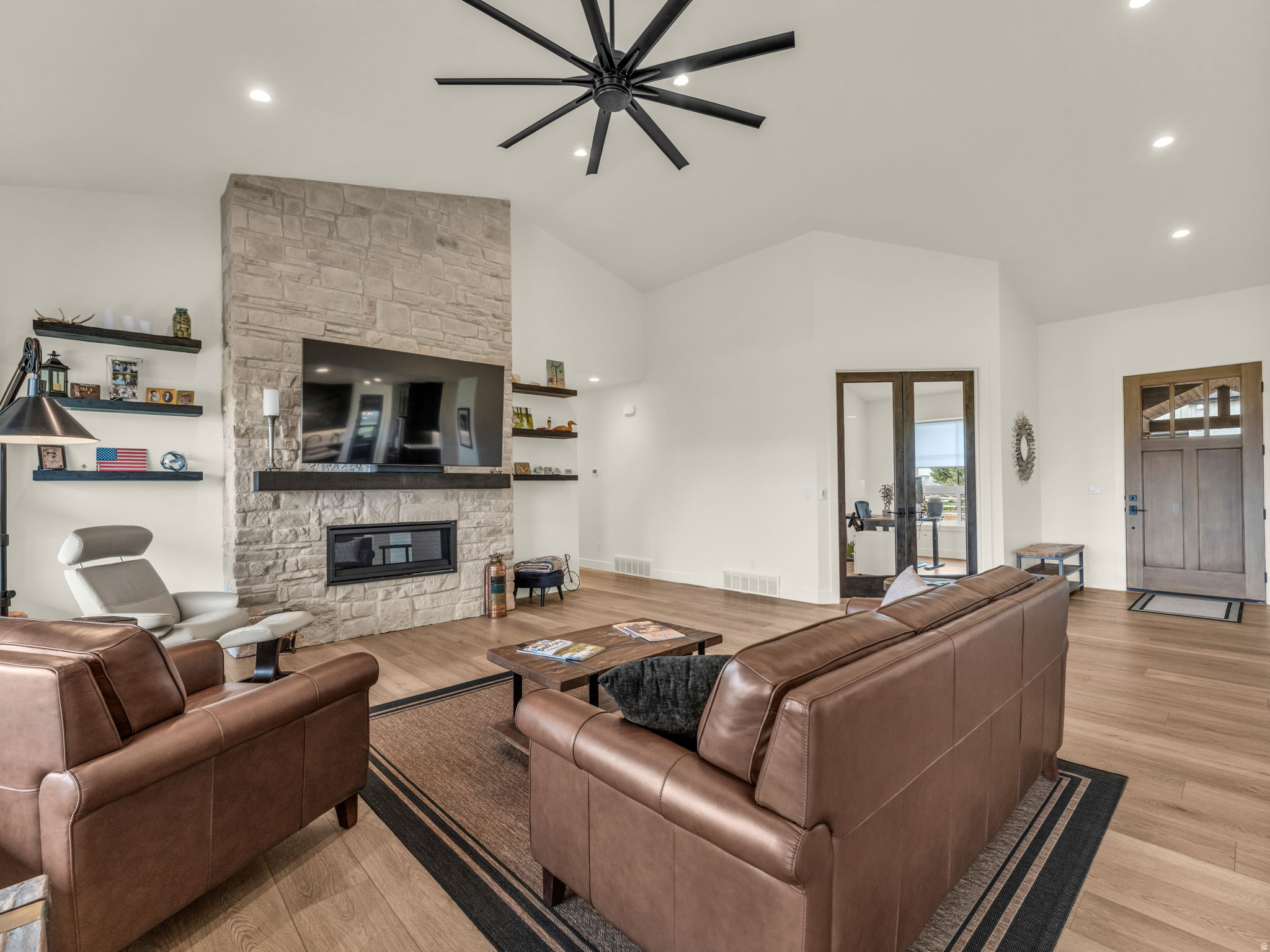 HART CROSSING - Residential