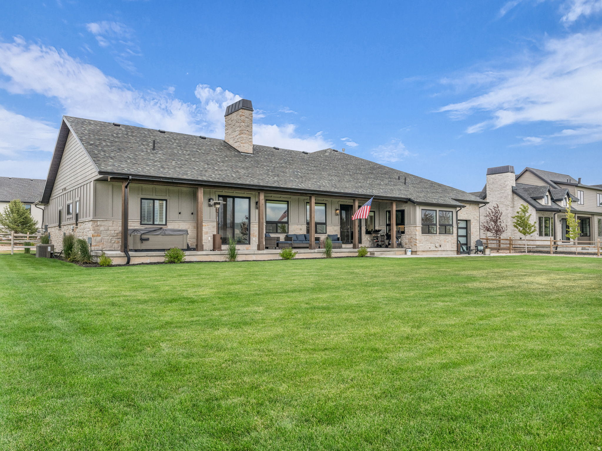 HART CROSSING - Residential