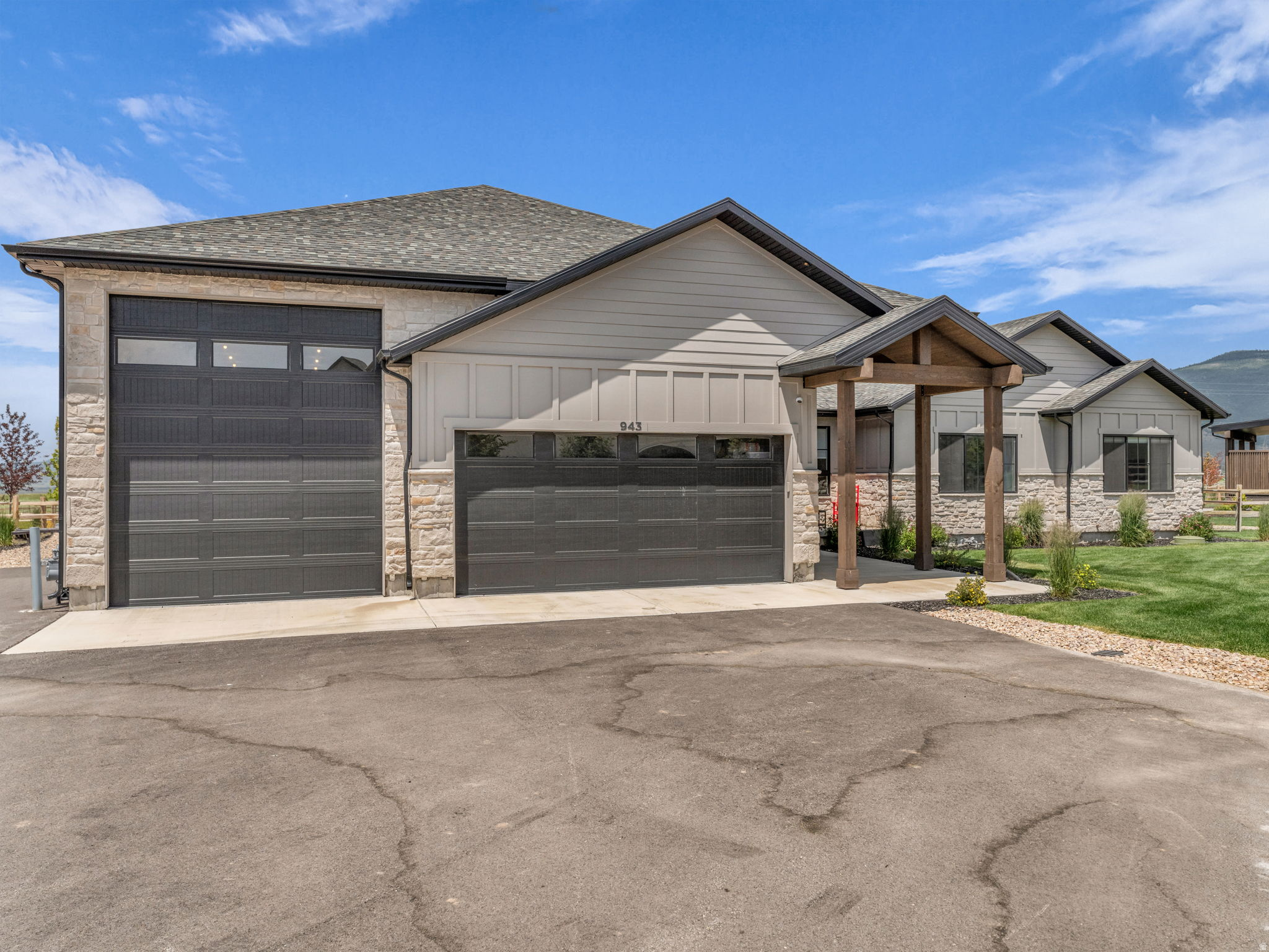 HART CROSSING - Residential