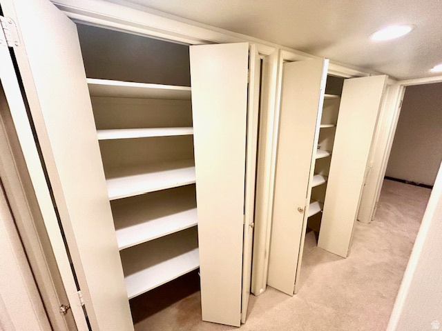 THREE FOUNTAINS - Residential