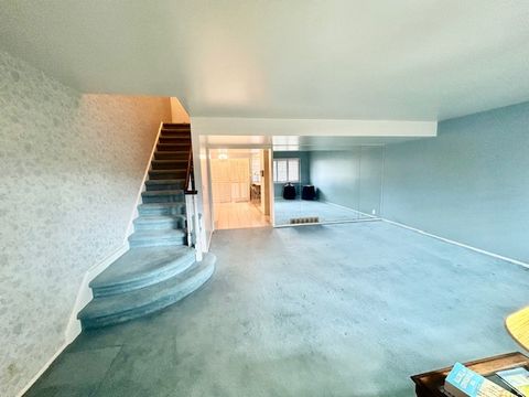 Tiny photo for 829 E THREE FOUNTAINS DR #267, Murray, UT 84107 (MLS # 2139565)