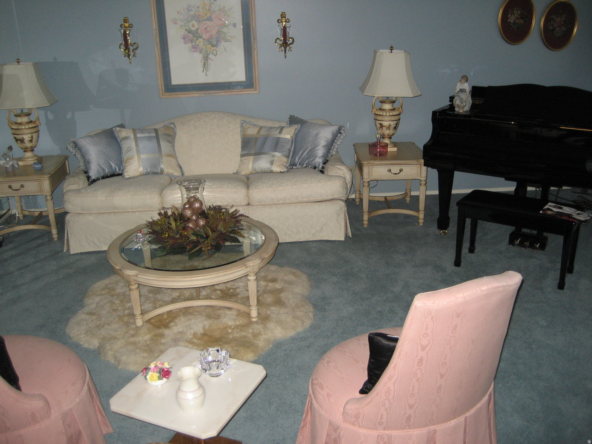 THREE FOUNTAINS - Residential