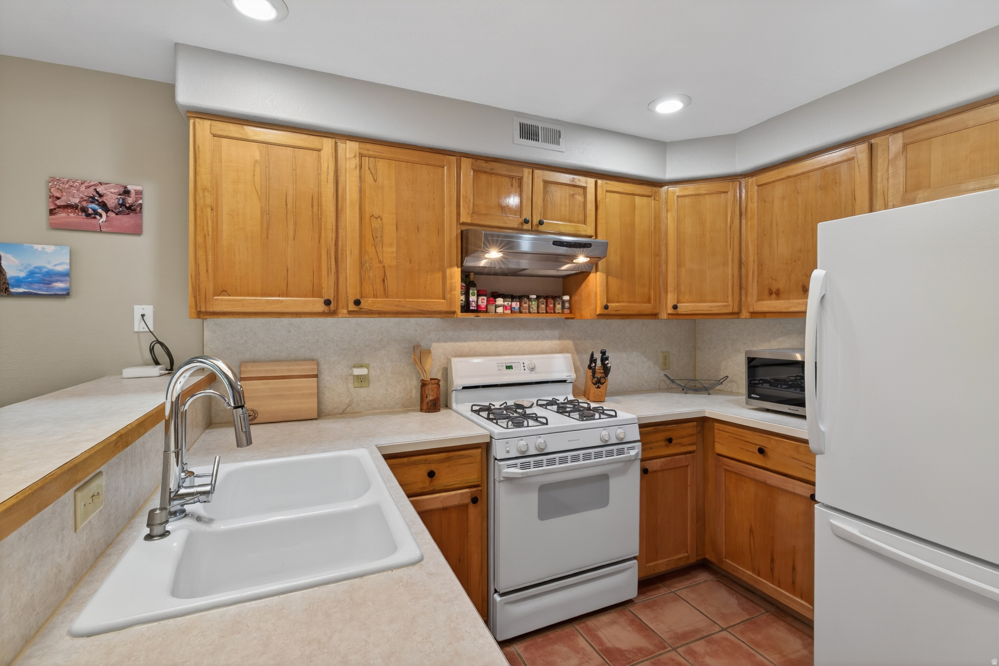MILLCREEK PUEBLO - Residential