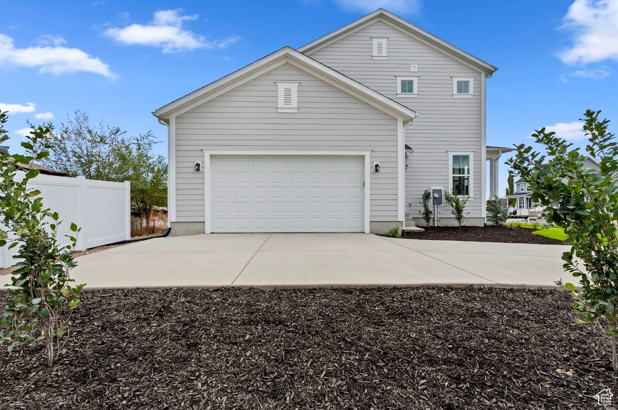 GROVE ACRES - Residential