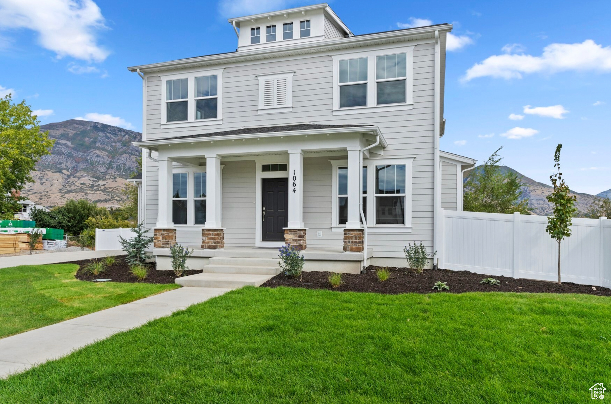GROVE ACRES - Residential