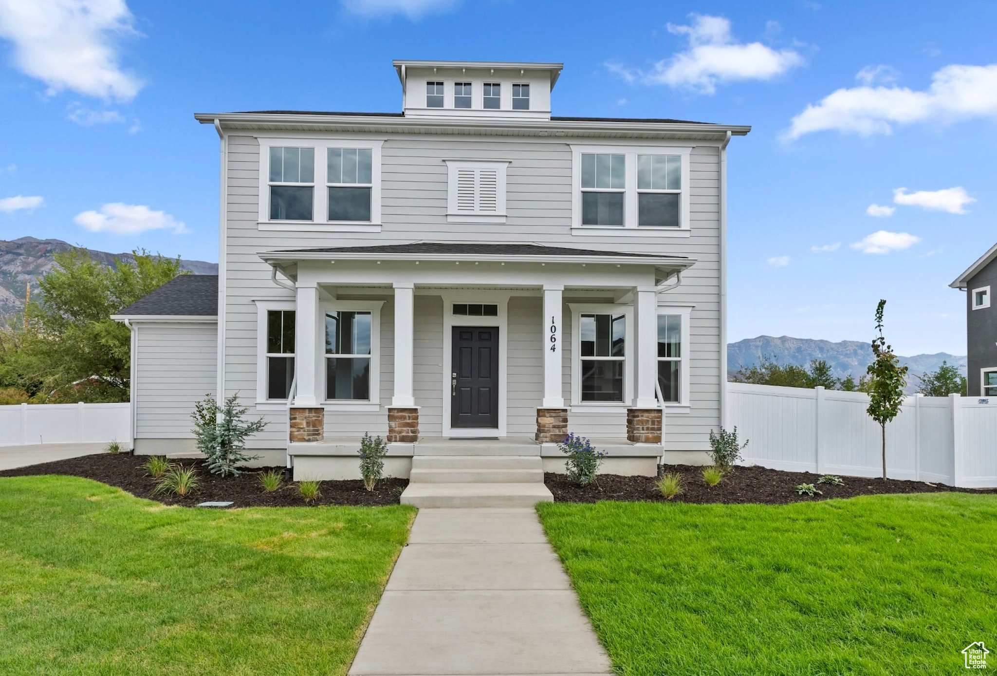 GROVE ACRES - Residential