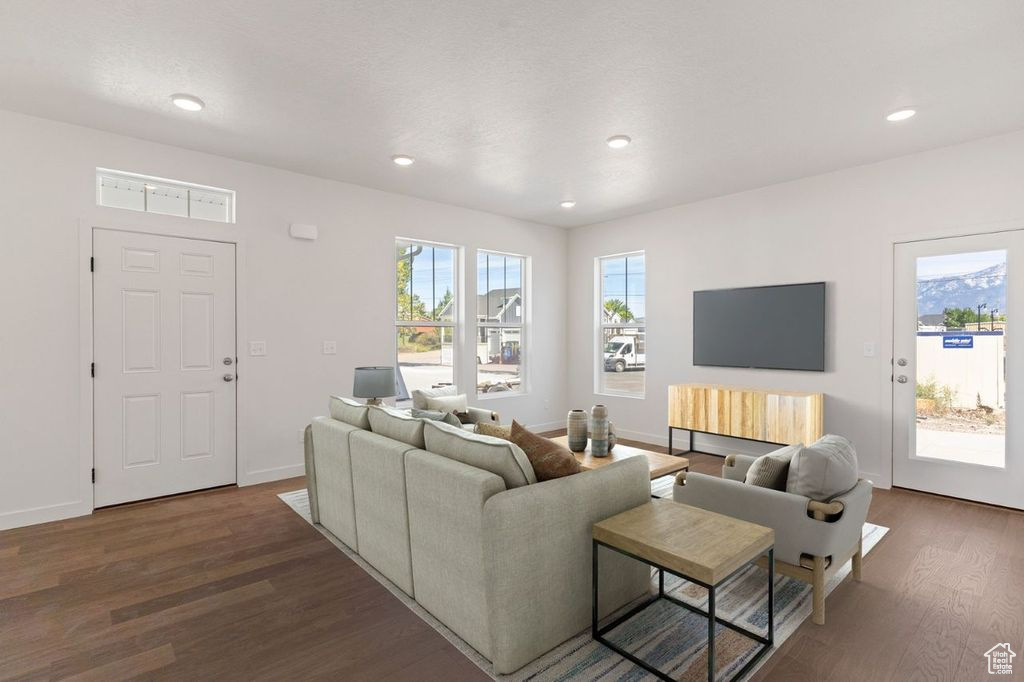 GROVE ACRES - Residential