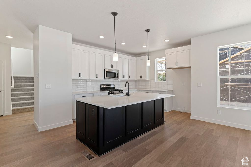 GROVE ACRES - Residential