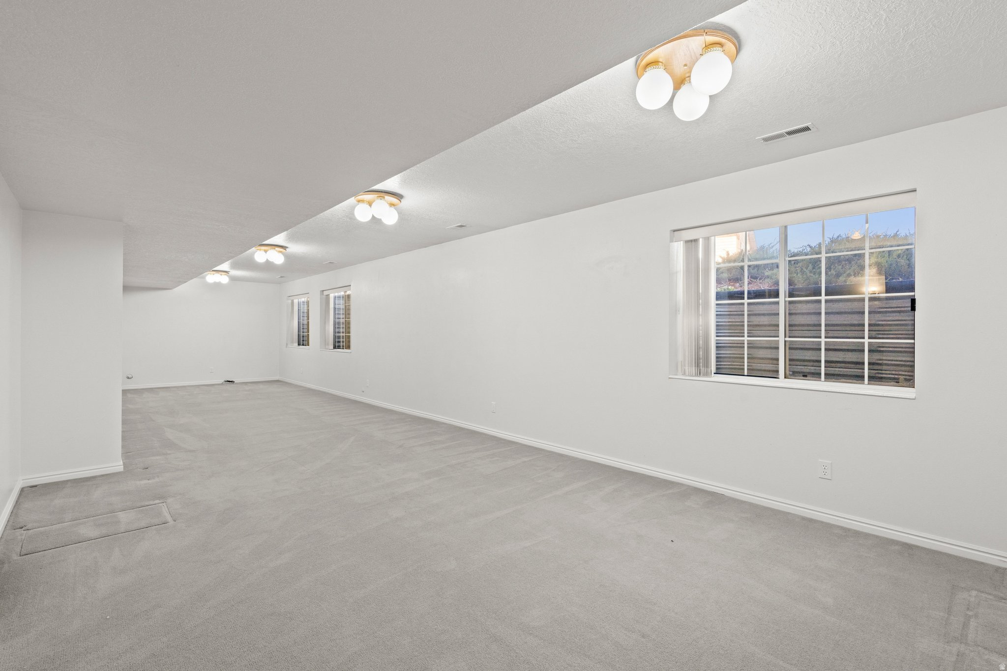 SUNSET RIDGE - Residential