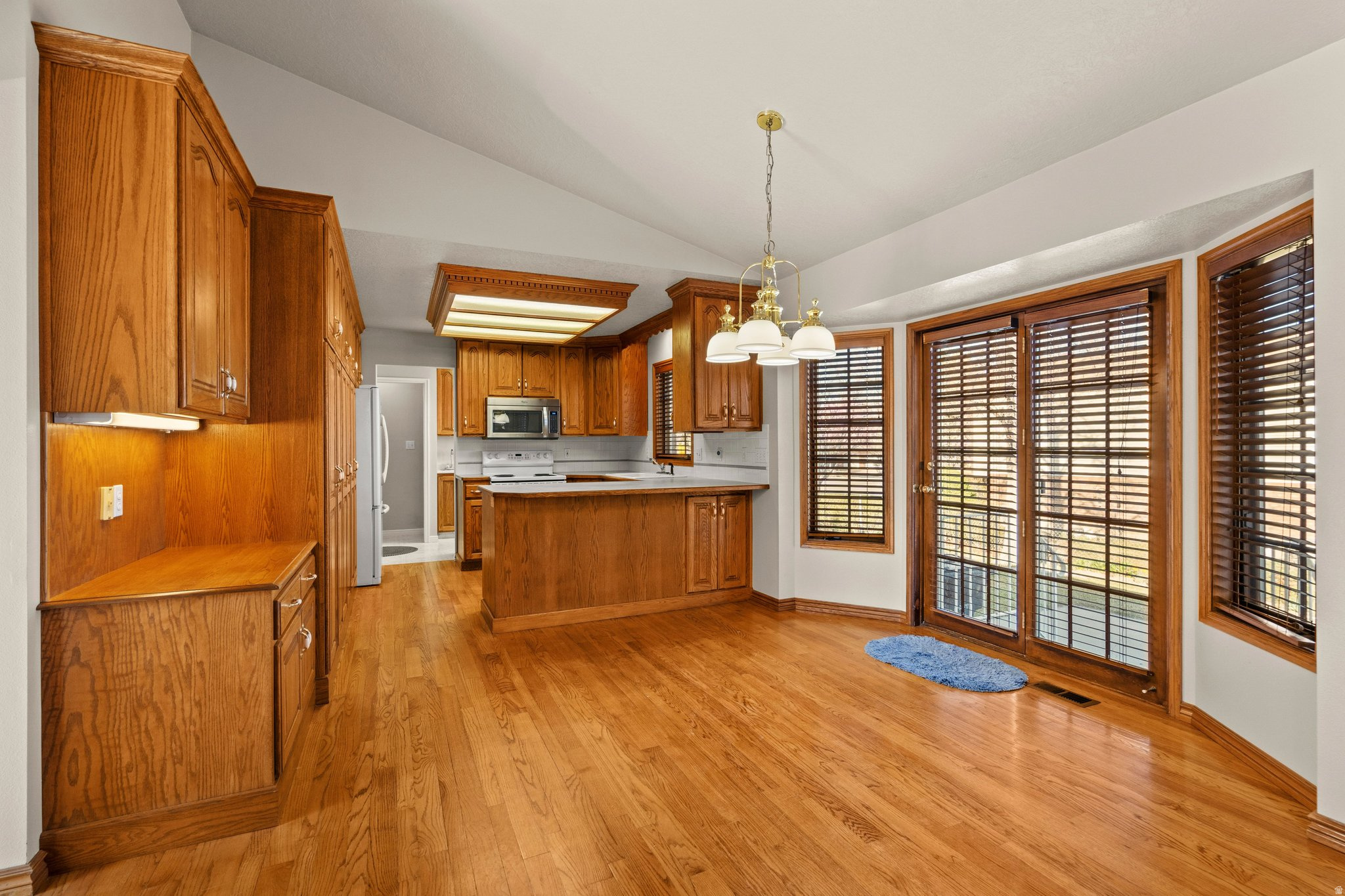 SUNSET RIDGE - Residential