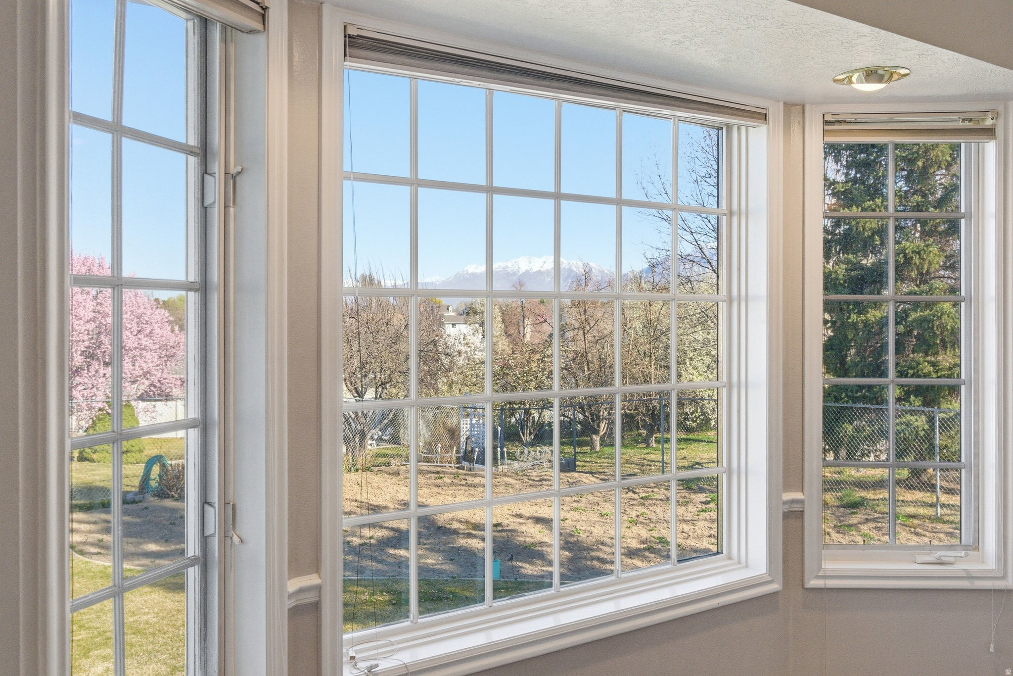 SUNSET RIDGE - Residential