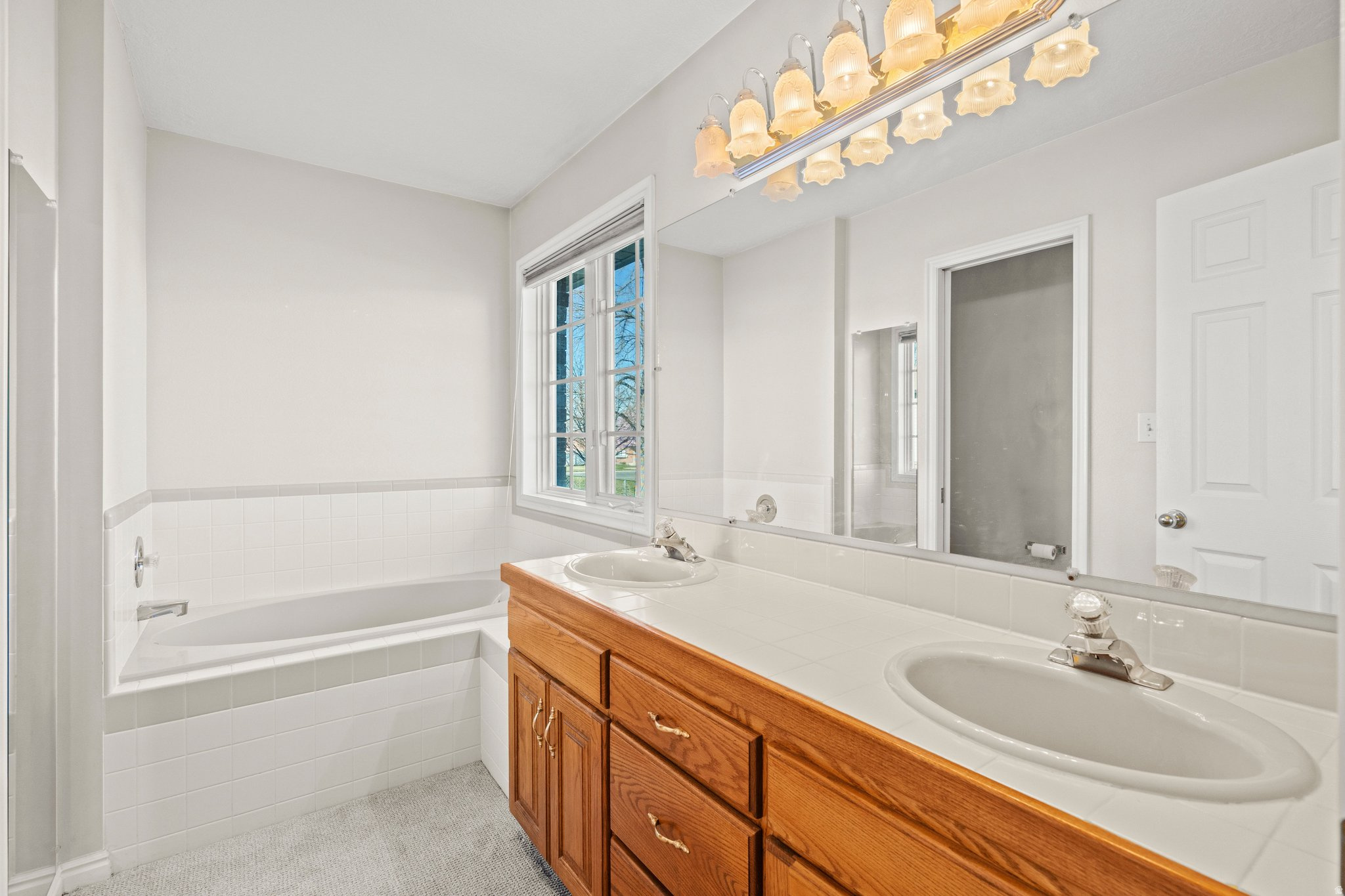 SUNSET RIDGE - Residential