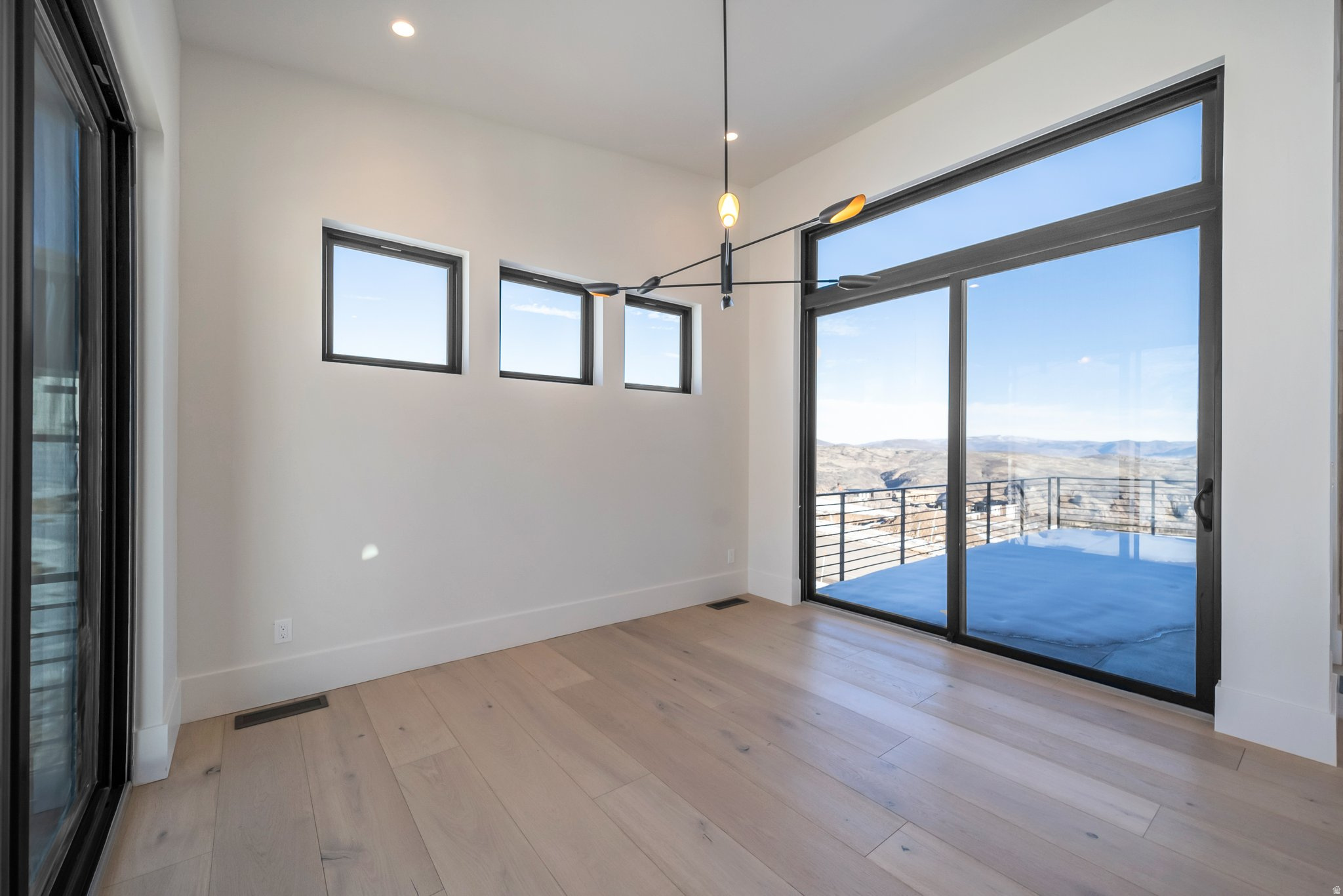 BENLOCH RANCH - Residential