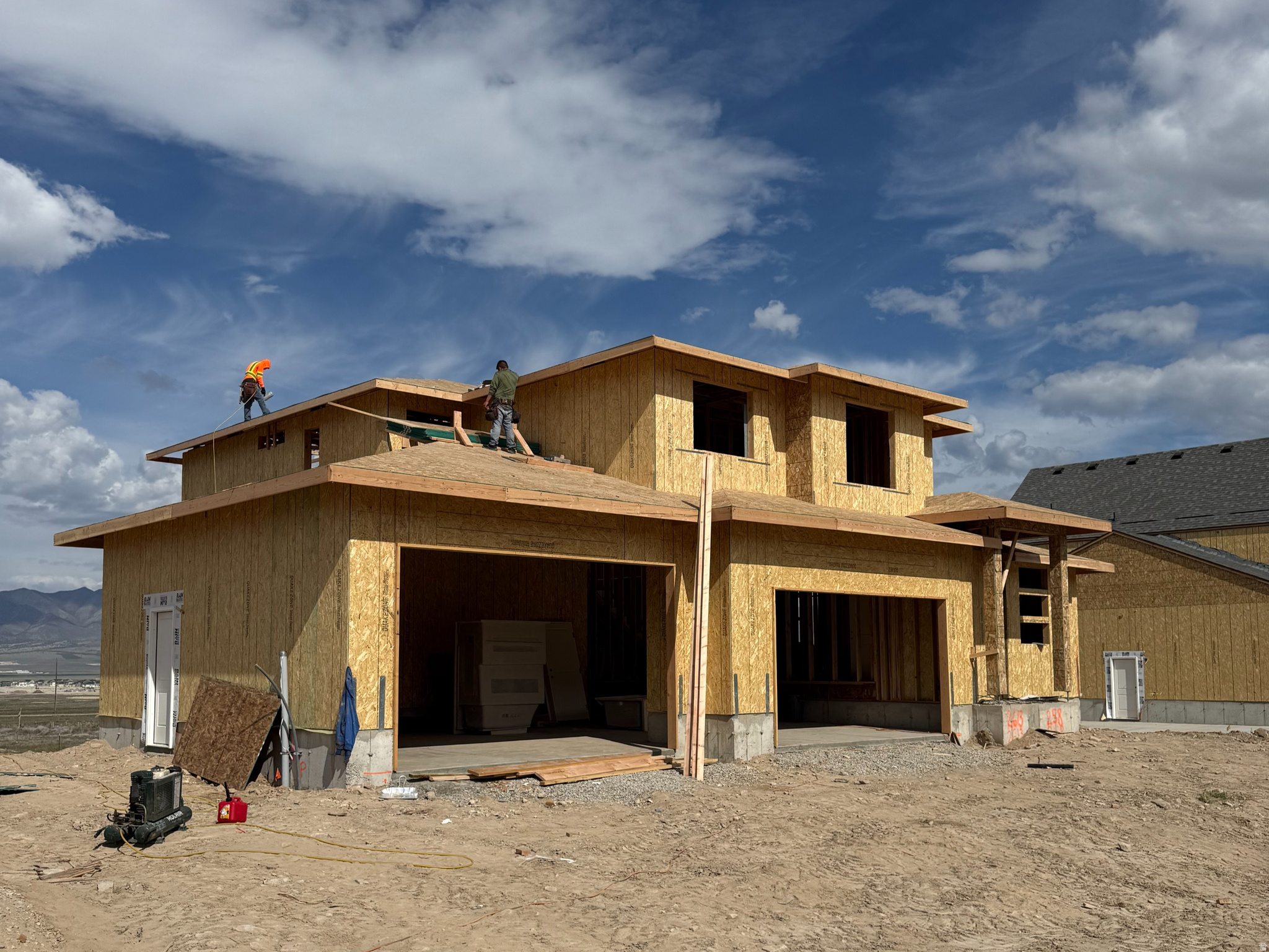 SCARLET RIDGE - Residential