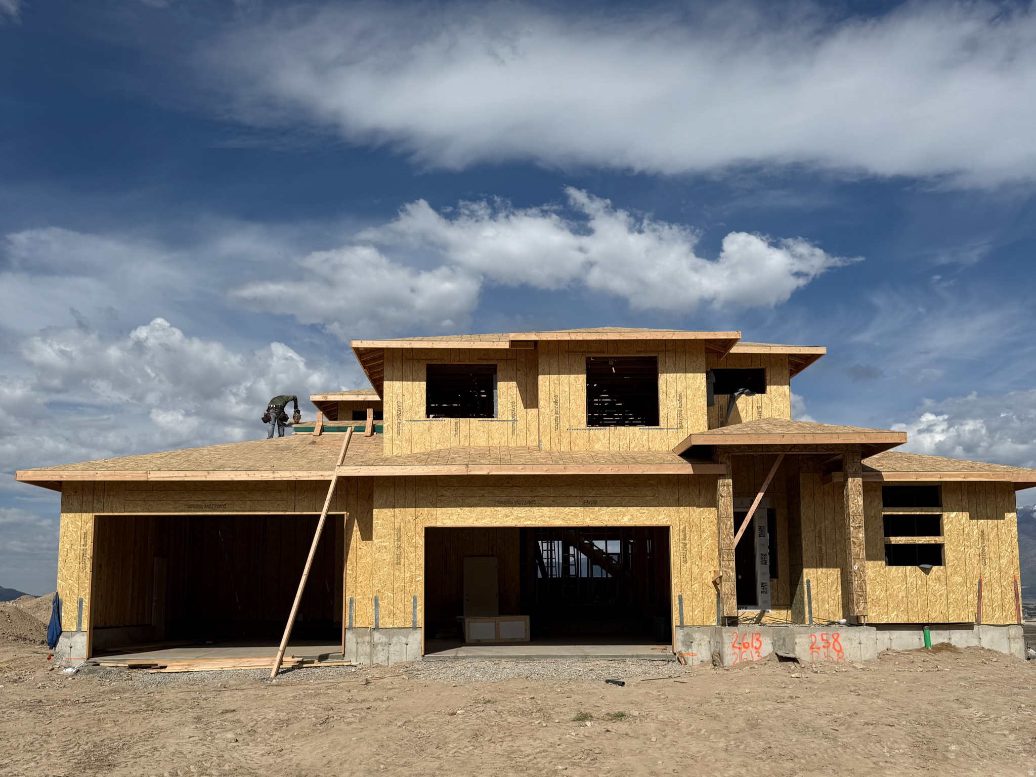 SCARLET RIDGE - Residential
