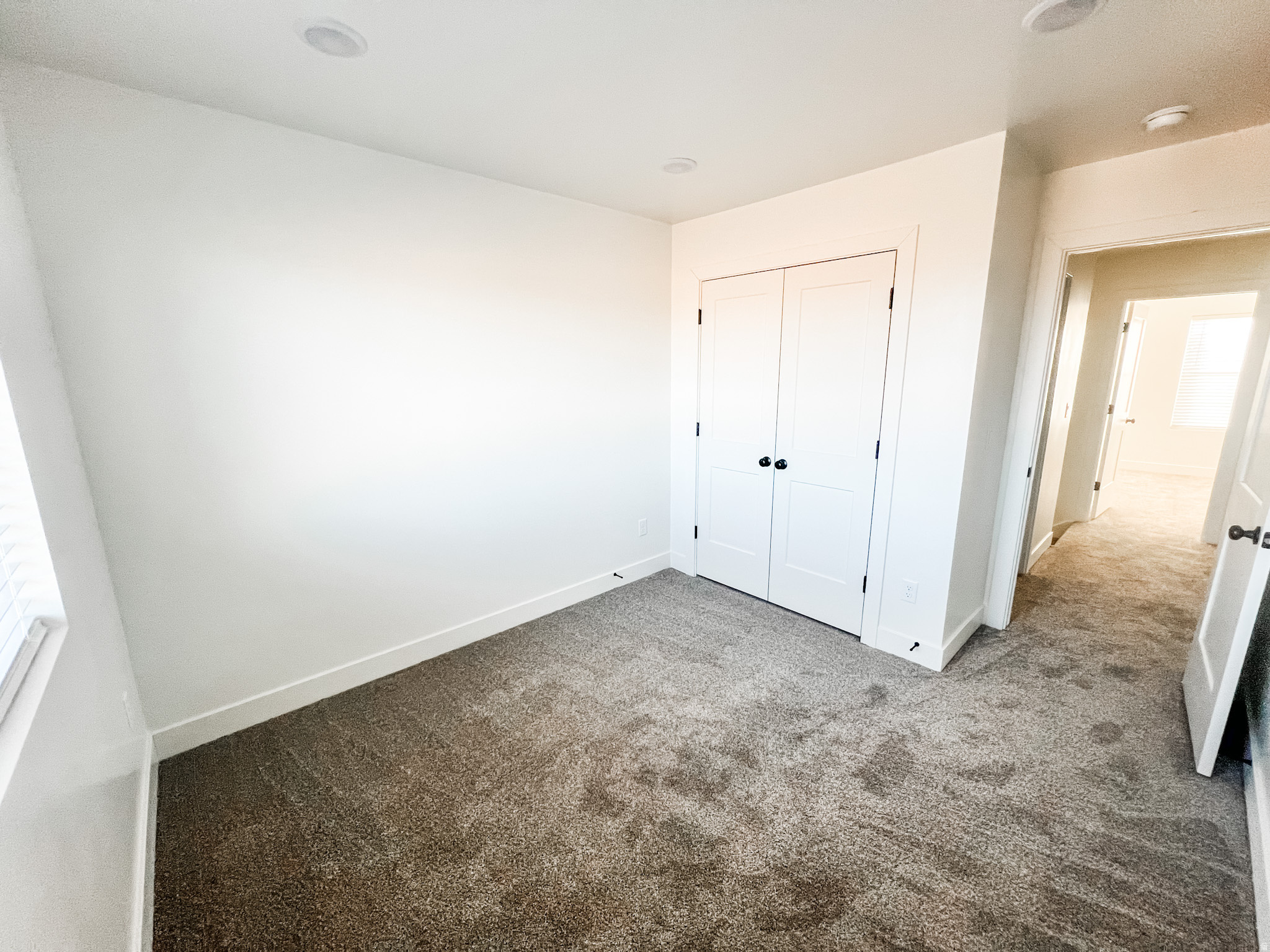 MEADOW'S EDGE - Residential