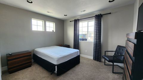 Tiny photo for 1951 W PARKVIEW DR, Syracuse, UT 84075 (MLS # 2134009)