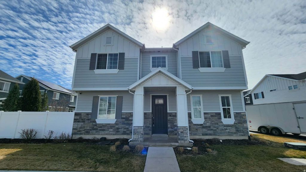 Photo of 1951 W PARKVIEW DR, Syracuse, UT 84075 (MLS # 2134009)
