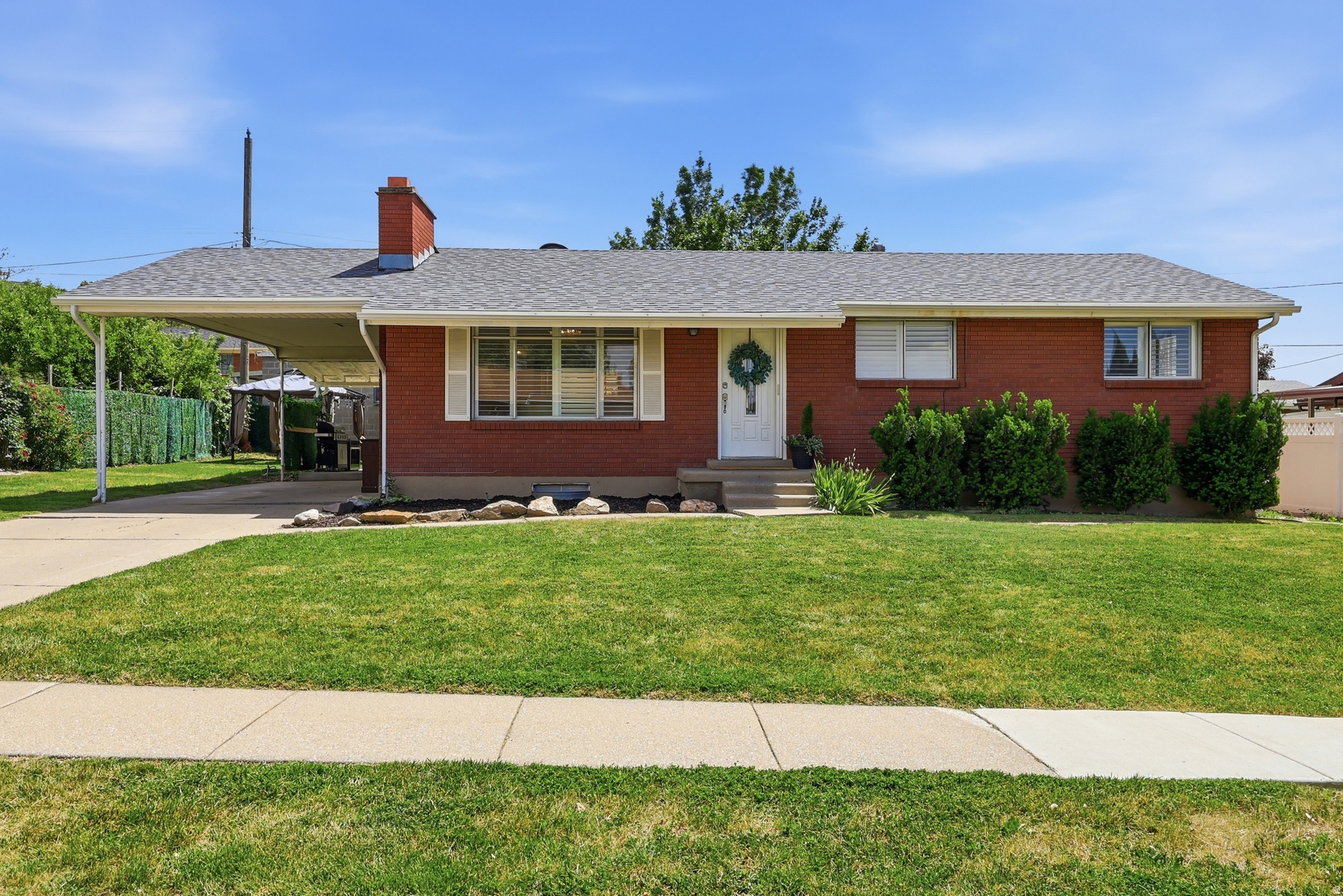 BLK & STEPHEIN 1ST - Residential