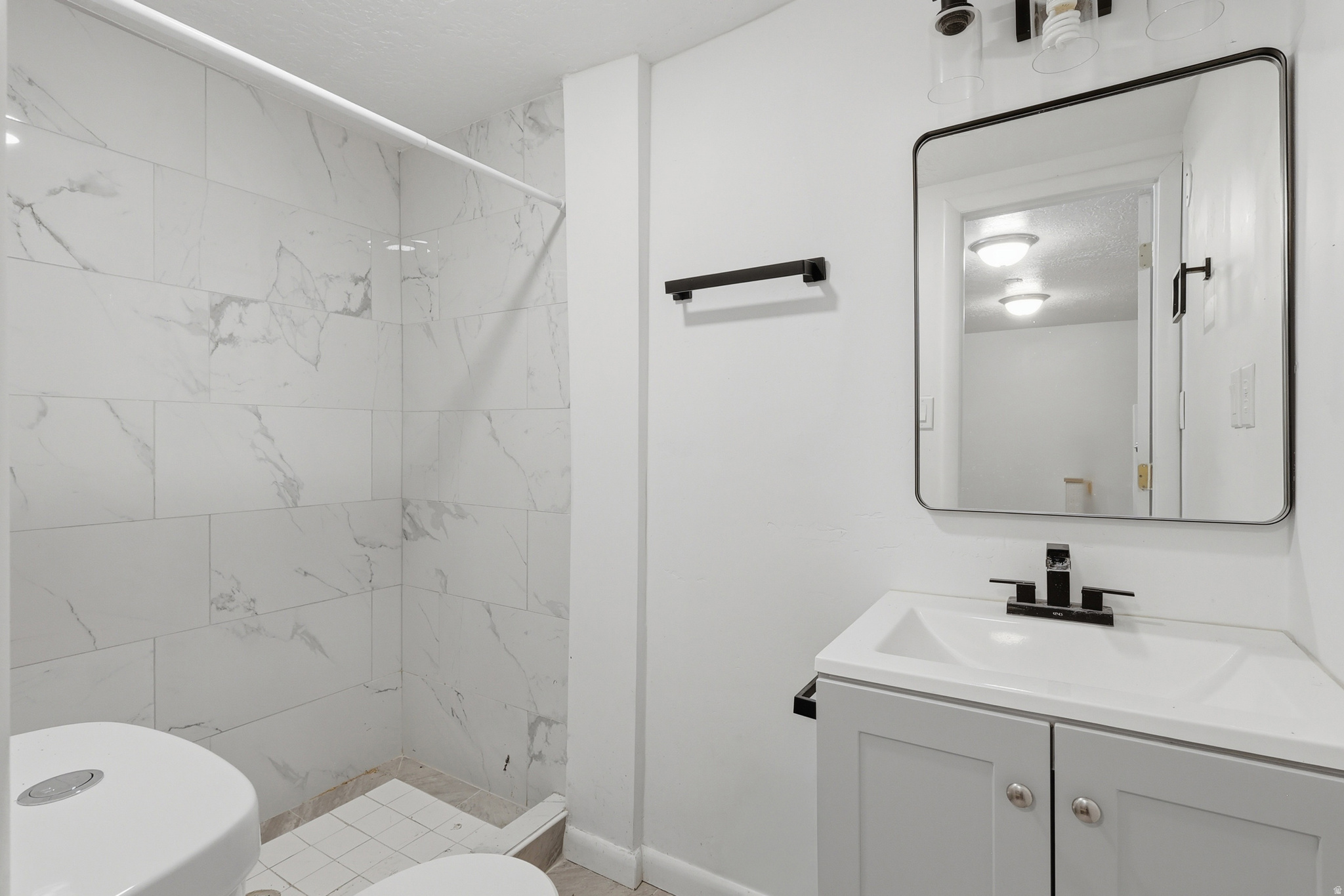 BLK & STEPHEIN 1ST - Residential
