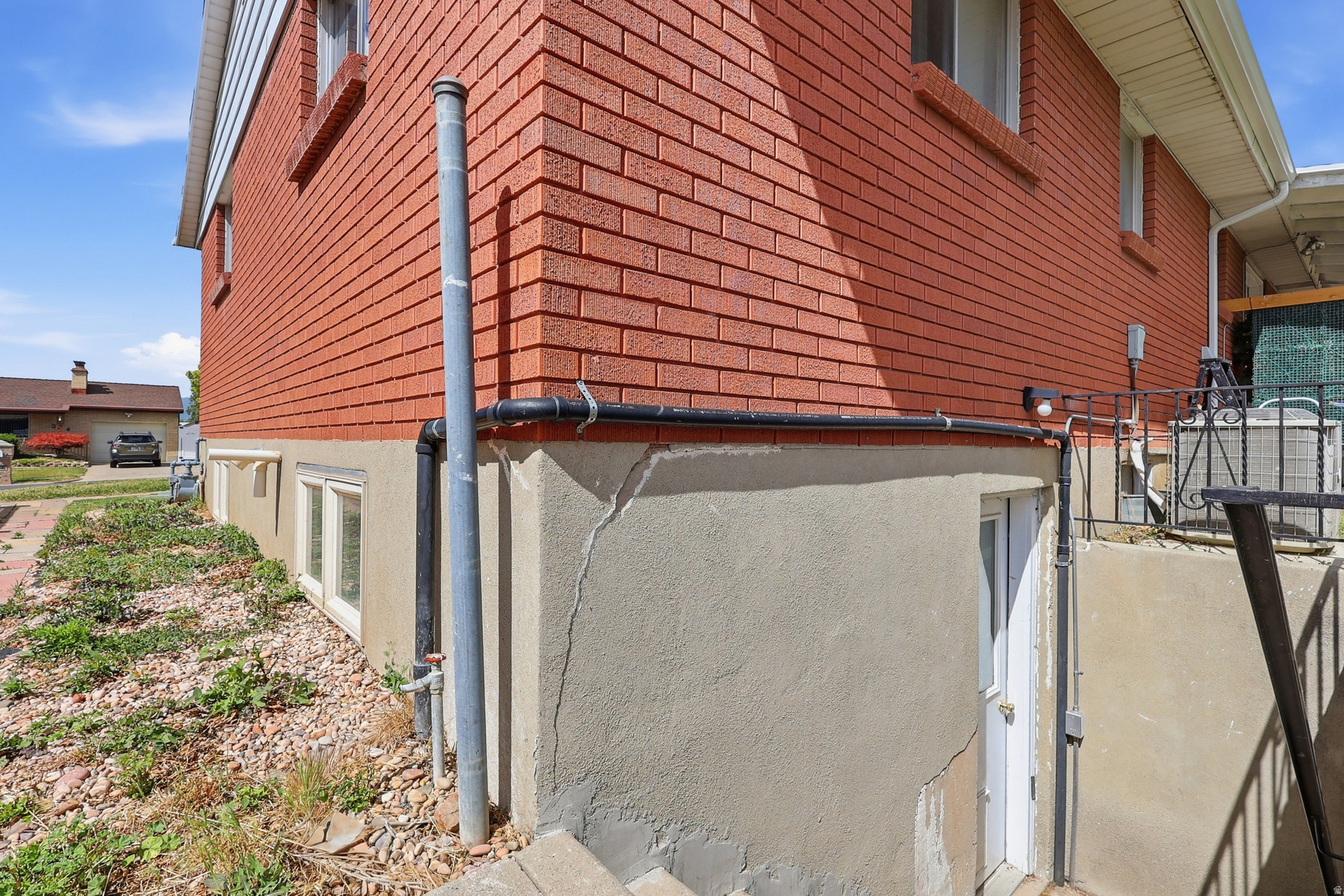 BLK & STEPHEIN 1ST - Residential