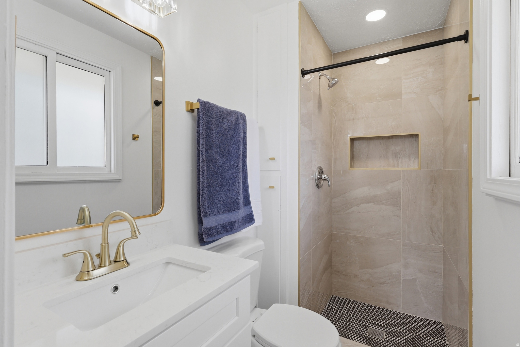 BLK & STEPHEIN 1ST - Residential