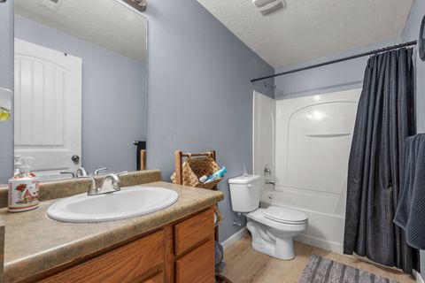 Tiny photo for 1878 E 1050 S, Spanish Fork, UT 84660 (MLS # 2132558)