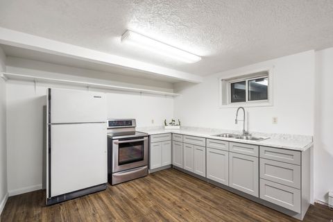 Tiny photo for 210 S 700 E, Clearfield, UT 84015 (MLS # 2123973)