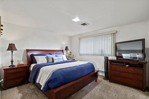 Tiny photo for 210 S 700 E, Clearfield, UT 84015 (MLS # 2123973)