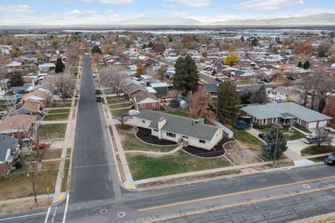 Tiny photo for 210 S 700 E, Clearfield, UT 84015 (MLS # 2123973)