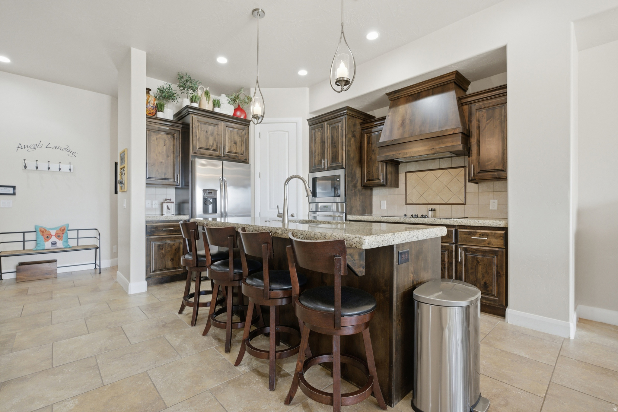 CORAL RIDGE - Residential